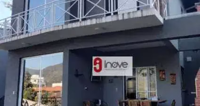 Casa com 3 quartos à venda na Rua Falcão, Itapetinga, Atibaia