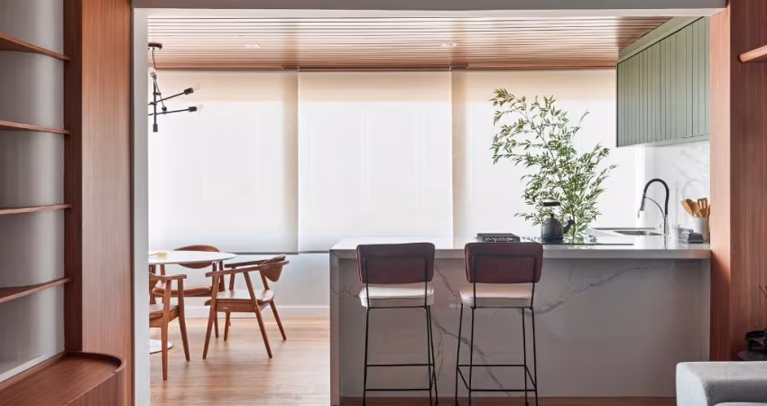Apartamento Andar alto  Nascente Alto padrão  217 metros  4 suítes