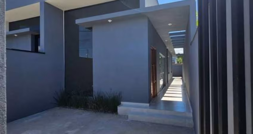 CASA DE CONCEITO MODERNO A VENDA EM CARAGUATATUBA