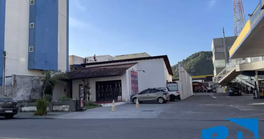Aluguel de imóvel comercial no centro de caraguatatuba