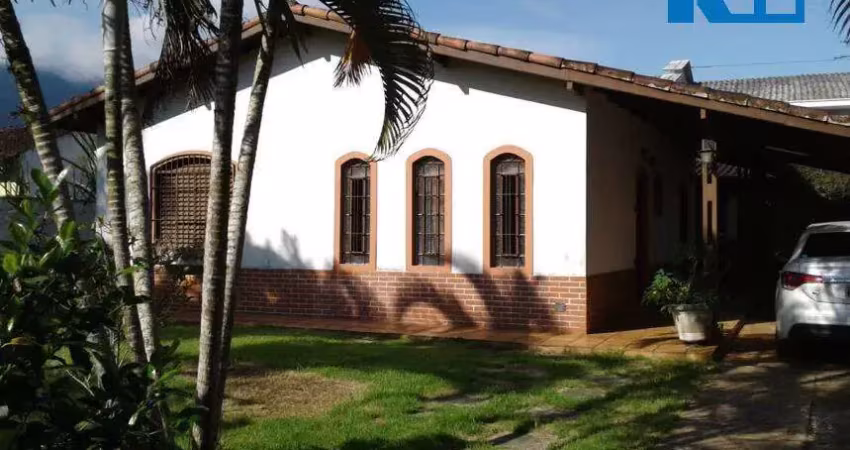 Casa  com opção de mais um terreno em caraguatatuba