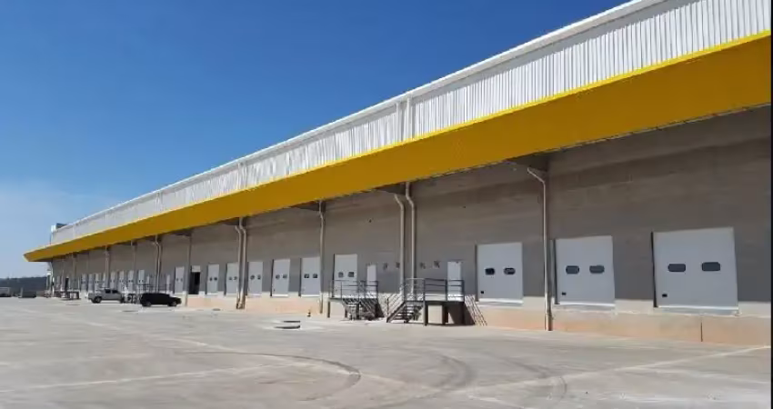 Barracão / Galpão / Depósito com 10 salas para alugar no Costa e Silva, Joinville 