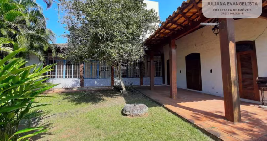 Casa à venda no bairro Martim de Sá - Caraguatatuba/SP