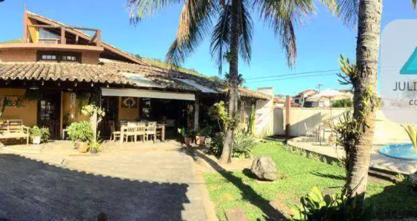 Linda casa à venda no bairro Martim de Sá - Caraguatatuba/SP