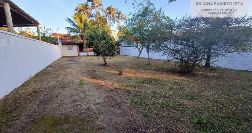 Casa térrea para locação definitiva na  Praia Martim de Sá - Caraguatatuba