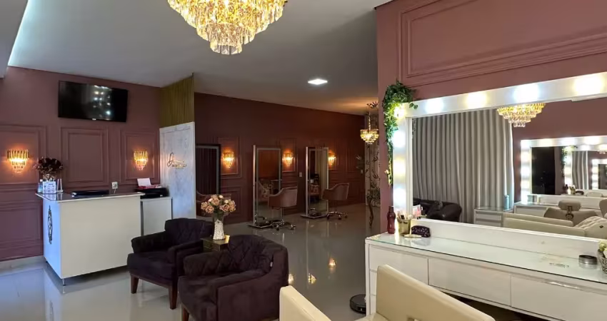 Vendo excelente casa no novo mundo com 5 suítes, sobrado diferenciado*