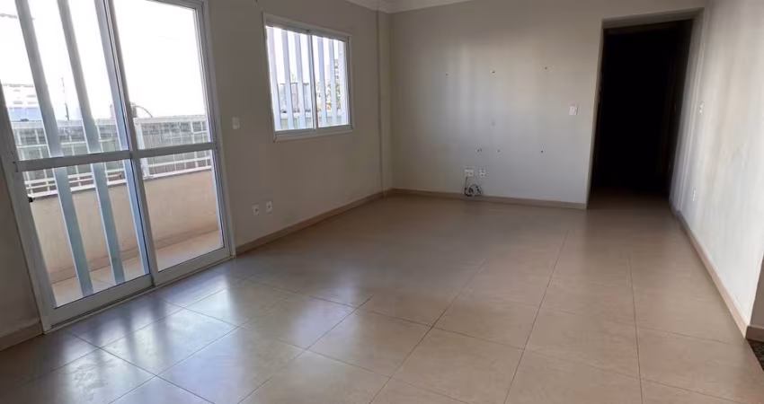 Excelente apartamento com uma localização privilegiada