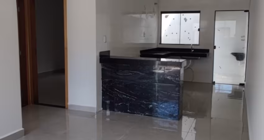 Excelente casa nova no Bairro Jardim Brasília