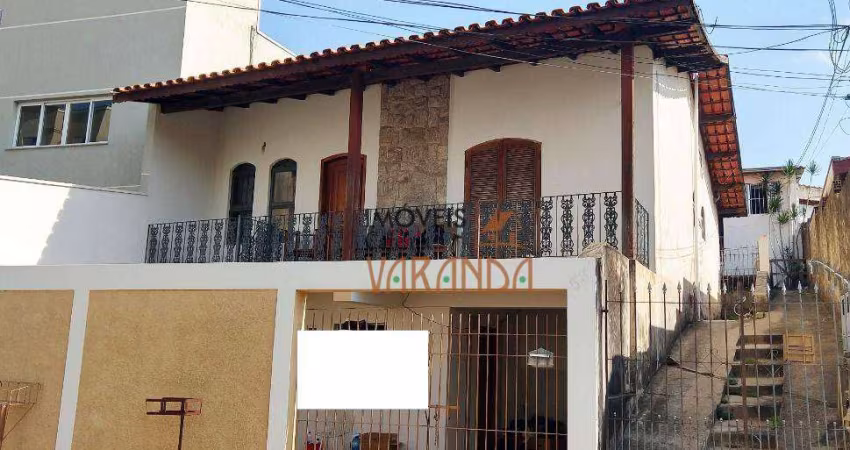 Casa com 2 dormitórios à venda, 222 m² por R$ 580.000,00 - Parque Florence - Valinhos/SP