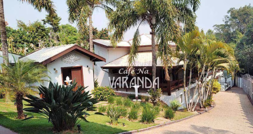 Casa com 2 dormitórios à venda, 320 m² por R$ 1.370.000 - Vila Nova Valinhos - Valinhos/SP