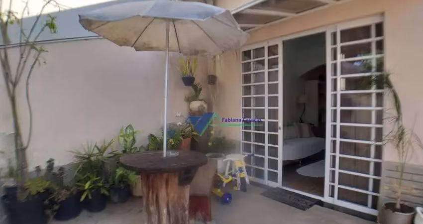 Casa térrea à venda na vila joão xxiii, vinhedo/sp.