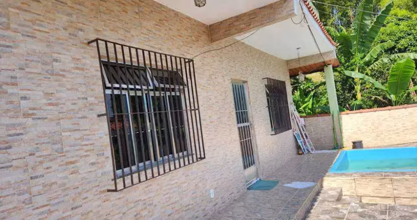 Vende-se uma chácara em Xerém  Duque de Caxias RJ.