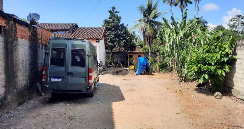 Vende-se uma Casa no bairro Barra Grande - Paraty - RJ