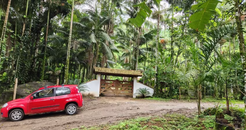 Sitio a Venda no bairro Barra Grande Paraty RJ.