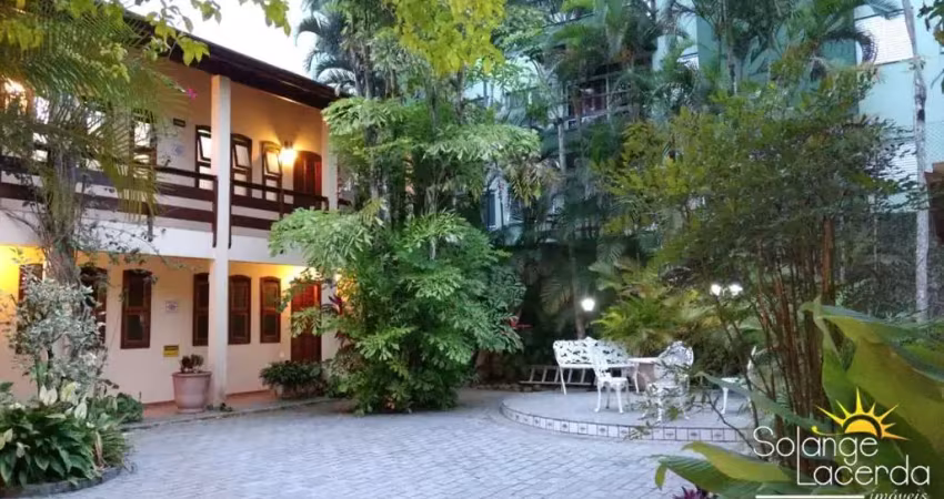 Amplo apartamento - permite financiamento - piscina e paisagismo no condomínio.