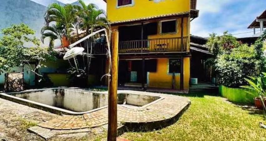 Casa para Venda em Lauro de Freitas, Vilas do Atlântico, 4 dormitórios, 2 suítes, 2 banheiros, 4 vagas