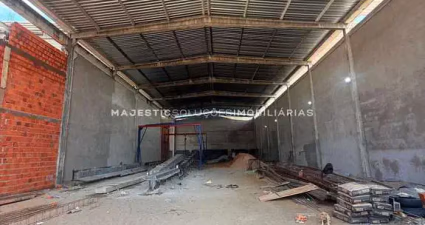 Alugo galpão no são cristóvão na av. antonio vieira, próximo a uema e com fácil acesso.