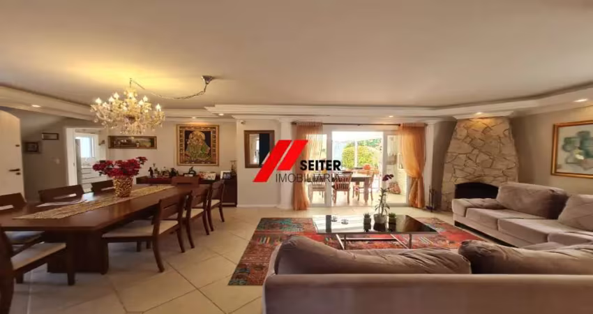 Casa de 3 suites a venda corrego grande Florianopolis