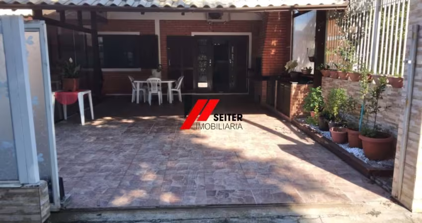 Casa a venda 3 dormitórios no bairro Cachoeira do Bom Jesus