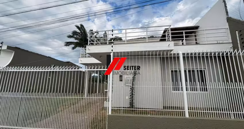 Casa a venda na agronômica, com 2 dormitorios sendo 1 suite, vaga de garagem coberta 139m²