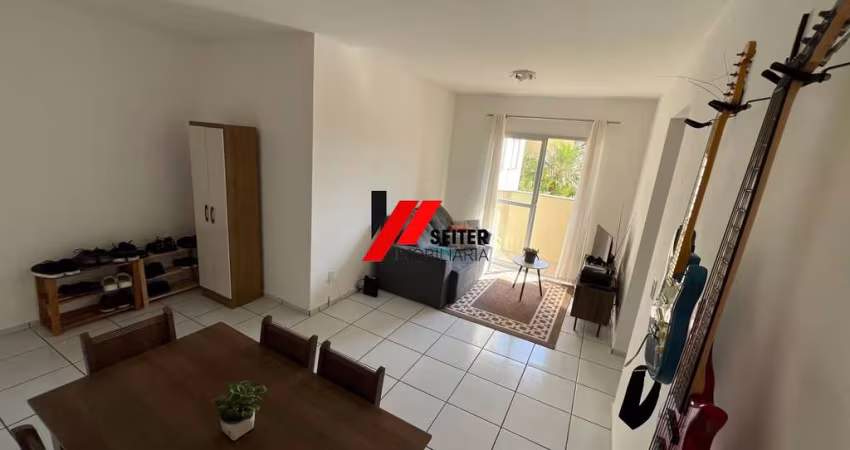 Apartamento á venda no bairro Córrego Grande em Florianópolis
