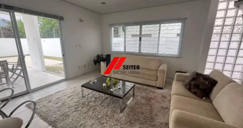 Casa com 2 quartos para alugar no Santa Mônica, Florianópolis 