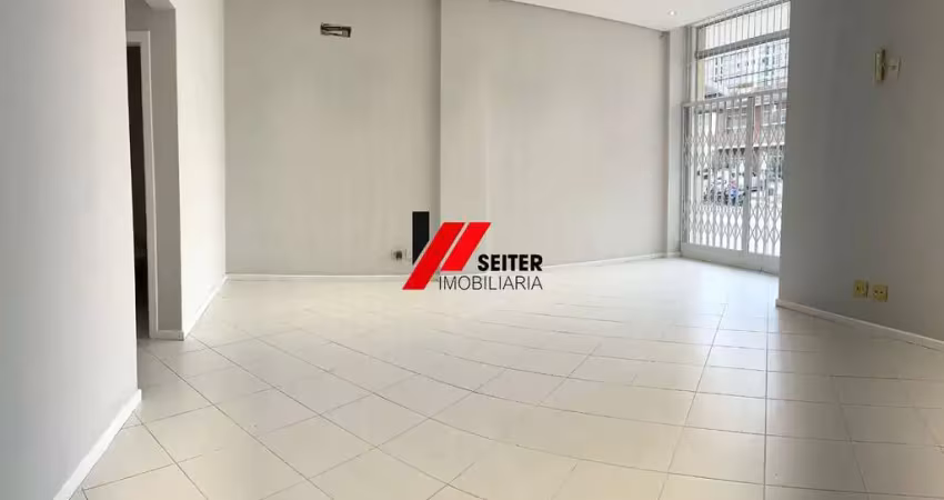 Ponto comercial com 5 salas para alugar no Estreito, Florianópolis 