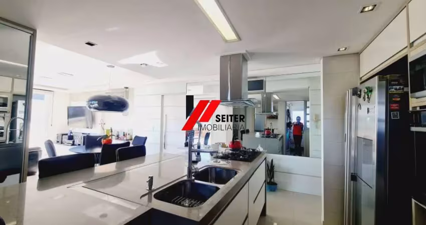 Cobertura plana a venda Itacorubi Florianópolis