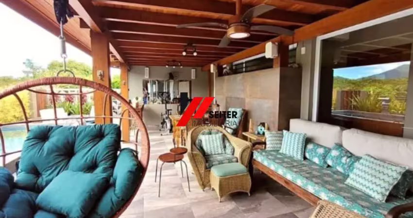 Casa de alto padrão à venda no bairro saco grande, florianópolis-sc!
