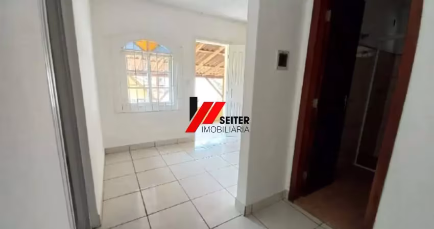 Terreno com duas casas à venda no bairro trindade em florianópolis