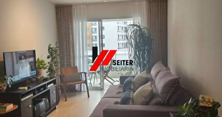 Apartamento à venda no bairro Agronômica em Florianópolis