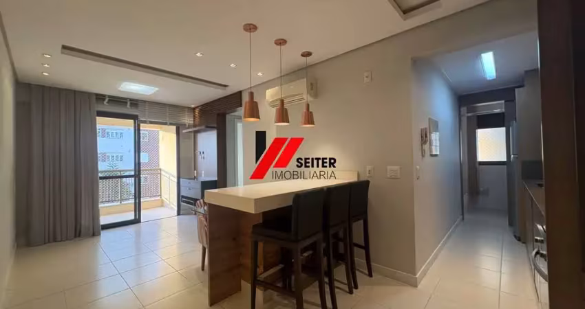 Apartamento de 2 dormitorios com suite e 2 vagas de garagem para locaçao Itacorubi