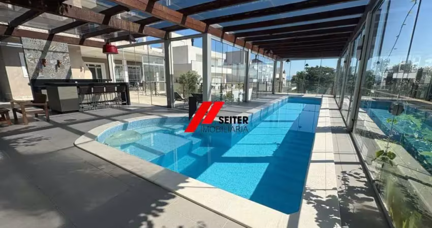 Casa à venda com 4 quartos em condomínio fechado , 701m² - Córrego Grande