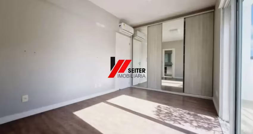 Cobertura com 3 quartos para alugar no Campeche, Florianópolis 