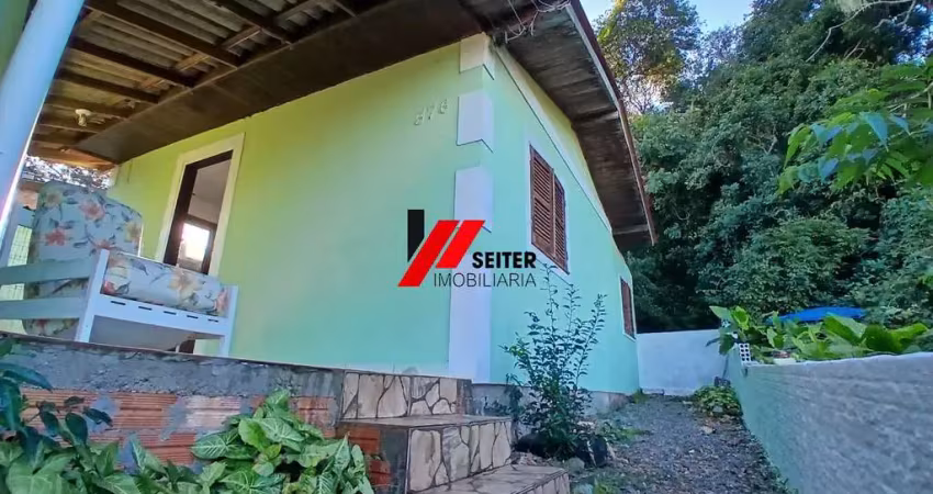 Casa com 3 quartos à venda na Servidão Leonel Nasiazeno da Luz, 376, Cachoeira do Bom Jesus, Florianópolis