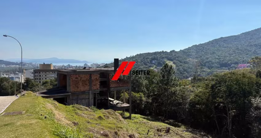 Terreno à venda no Itacorubi, Florianópolis 