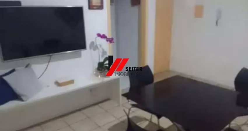 Apartamento com 1 quarto à venda na Agronômica, Florianópolis 