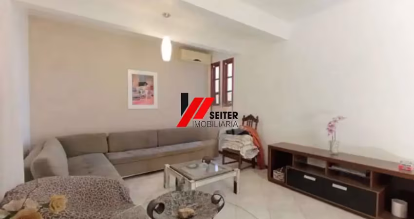 Casa com 3 quartos para alugar na Trindade, Florianópolis 