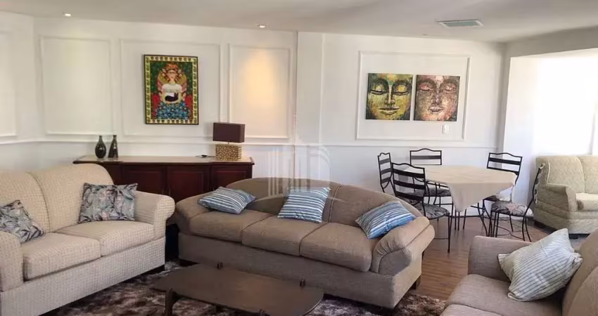 Cobertura duplex com 3 dormitorios sendo 2 suítes no centro em balneário camboriú