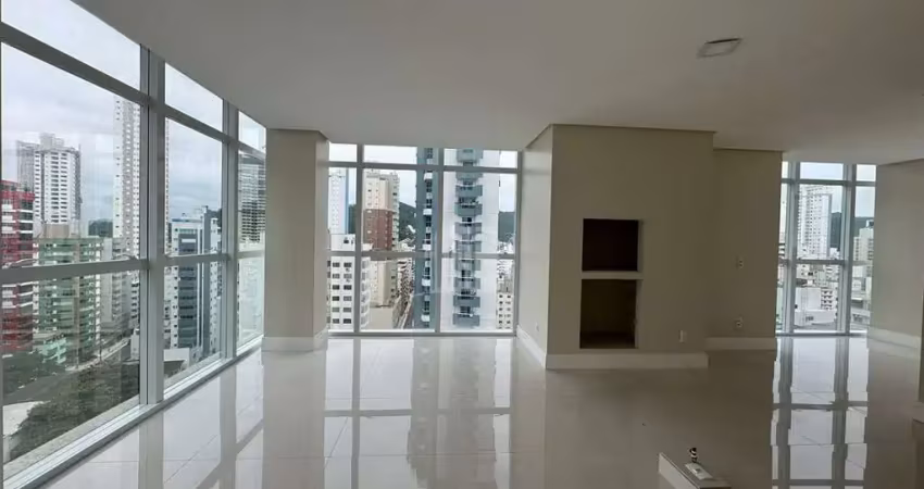 Apartamento com 4 quartos à venda na Rua 1001, 120, Centro, Balneário Camboriú