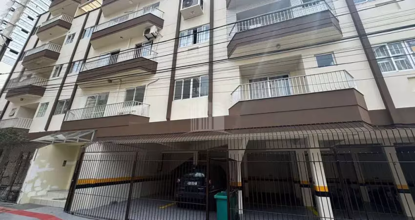 Oportunidade em ióvel para reforma no centro de balneário camboriú
