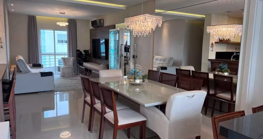 Apartamento finamente mobiliado no Ed Melbourne  com 3 suítes e 2 vagas privativas em Balneário Camboriú