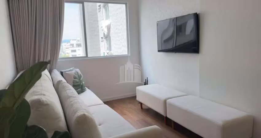 Oportunidade com 01 dormitório no centro, completamente reforma e todo mobiliado.