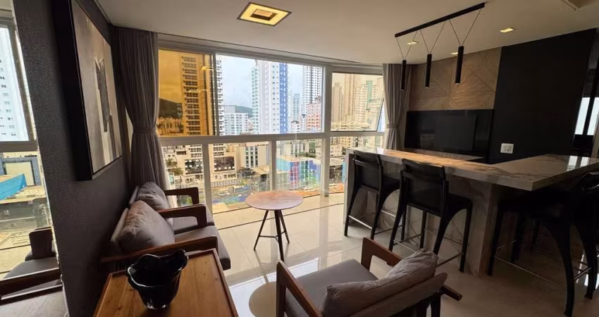 Lindo Apartamento para locação Anual finamente Mobiliado localizado perto da Avenida Central em Balneário Camboriú