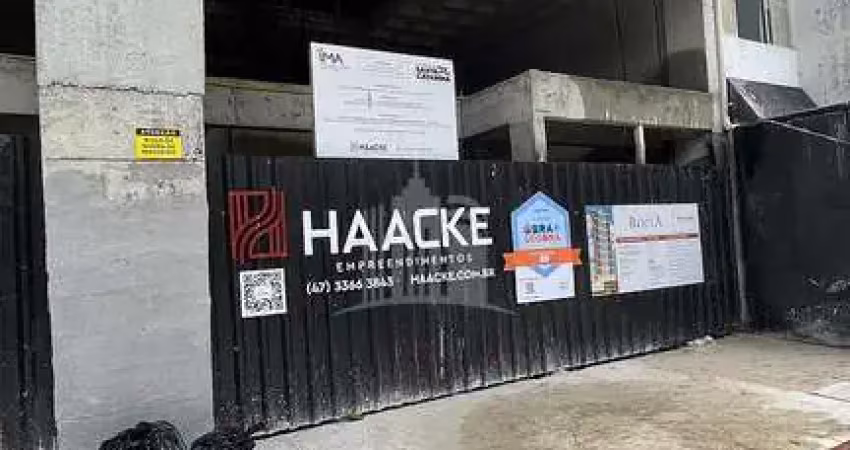 Excelente sala comercial em construção no centro de balneário camboriú