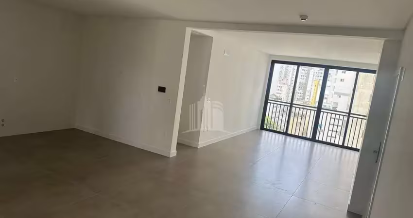 Com 4 dormitórios. sun beach residence. apartamento novo a venda no centro de balneário camboriú sc