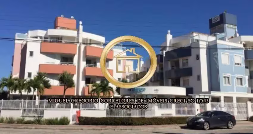 Cobertura duplex com 03 dormitórios em condomínio de alto padrão