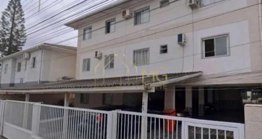Apartamento com 2 dormitórios em ótima localização