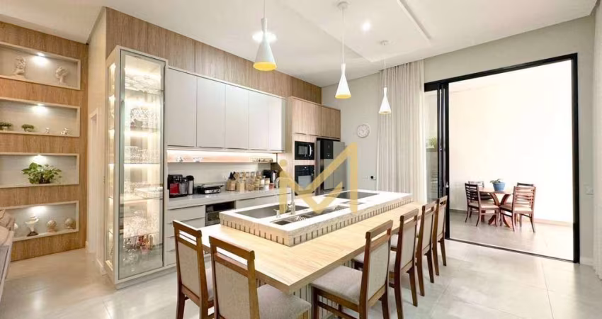 Sobrado com 3 dormitórios à venda, 220 m² por R$ 1.600.000,00 - Parque São Paulo - Cascavel/PR