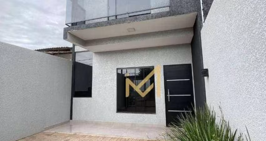 SOBRADO NO POSITANO: 3 quartos + 2 vagas de garagem  e sobra de terreno no Positano em Cascavel